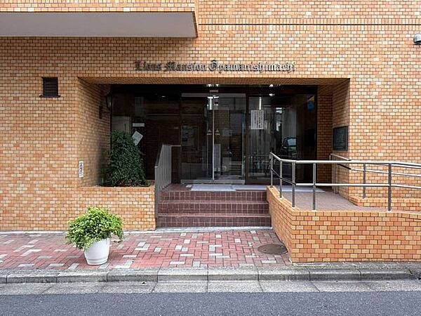 エントランスを拡大表示