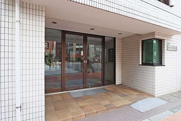 エントランスを拡大表示