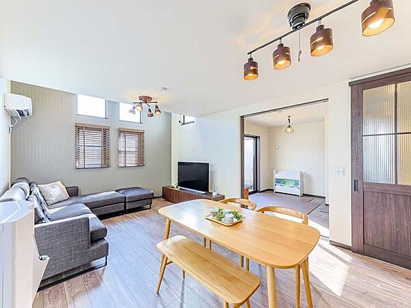 リビング/ダイニング