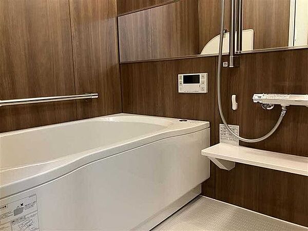 浴室を拡大表示