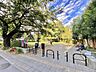 周辺： 宮本小路公園 710m