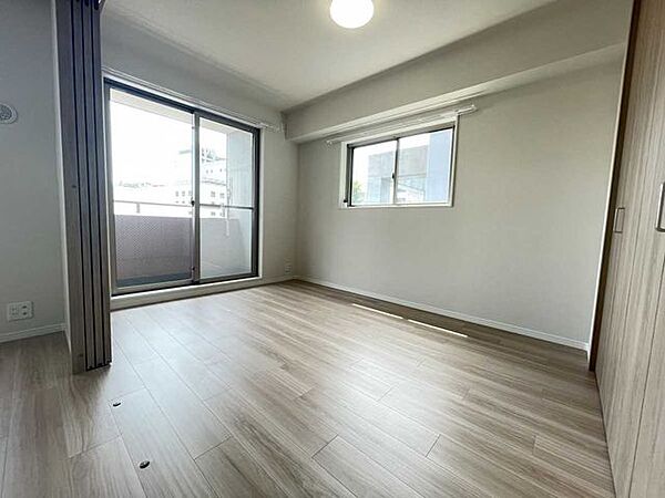 室内を拡大表示