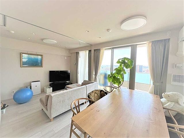 リビング/ダイニング プレミスト昭島モリパークレジデンス 13階/-