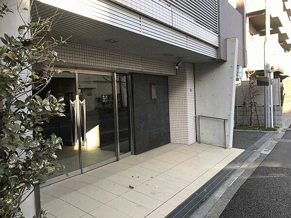 エントランスを拡大表示