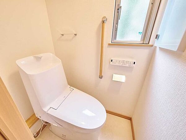 トイレを拡大表示