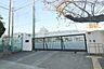 周辺：坂戸小学校 220m