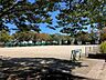 周辺：落合中央公園 370m