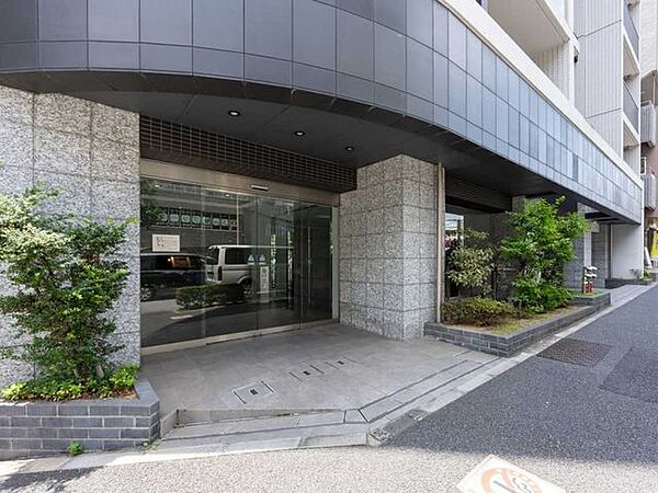エントランスを拡大表示