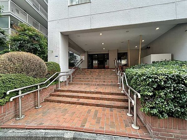 エントランスを拡大表示