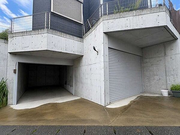 駐車場を拡大表示