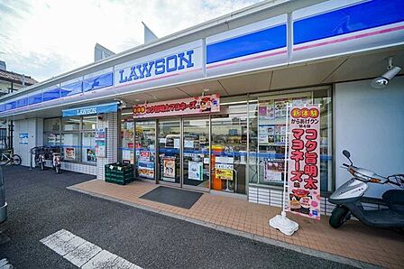 ローソン井田三舞町店 130m