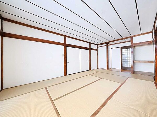 室内