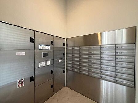 メールボックス、宅配ボックス