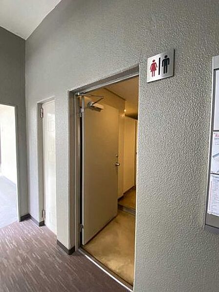 1階共用トイレ