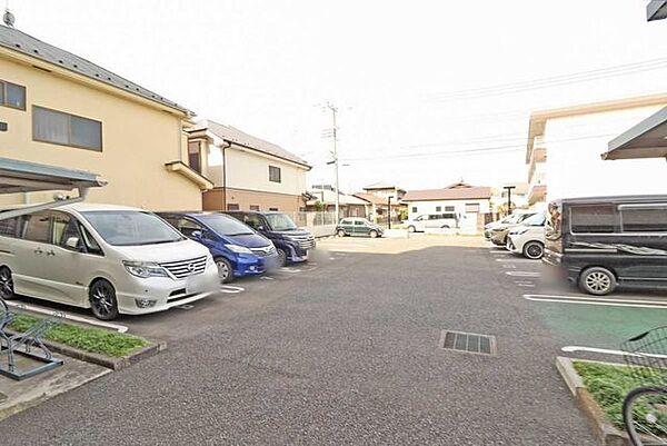 駐車場を拡大表示