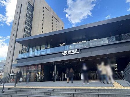 JR総武線「飯田橋」駅 470m