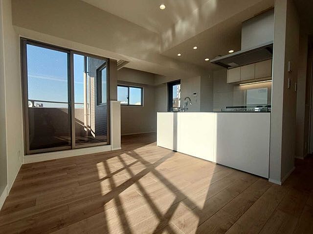 リビング/ダイニング 落合シティタワー 3階/-