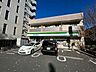 周辺：ファミリーマート　新宿税務署通り店 450m