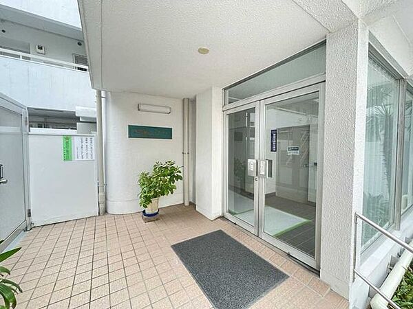 エントランスを拡大表示