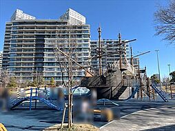 晴海ふ頭公園まで720m