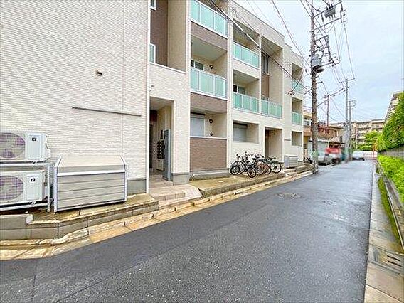 東側前面道路（...