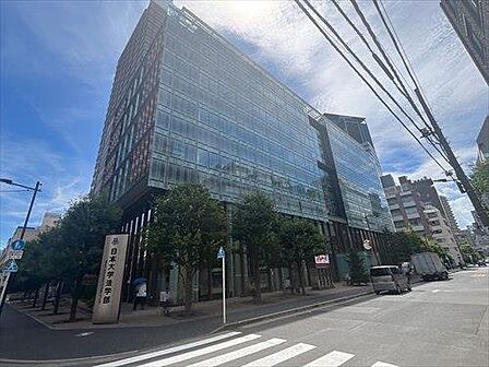 私立日本大学法学部