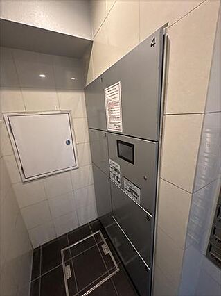 宅配ボックス