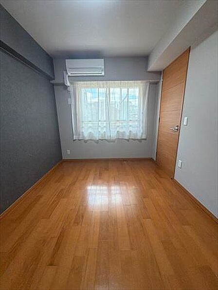 洋室約6.2帖