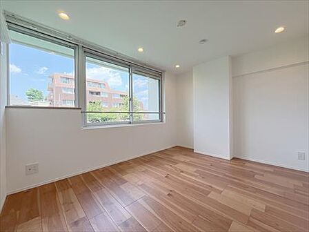 洋室約5.7帖