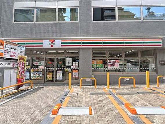 セブンイレブン...