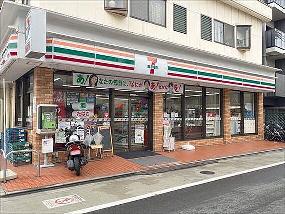 セブンイレブン...