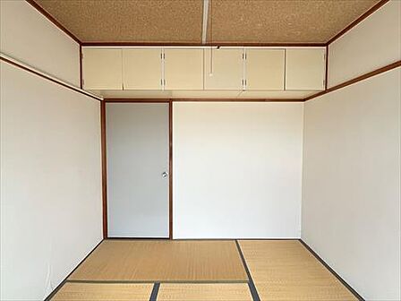 南東側和室6帖-1