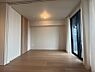 その他：南東側洋室約4.5帖
