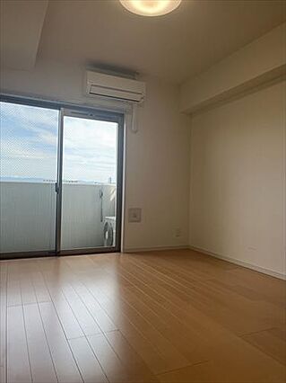 洋室 1（70...