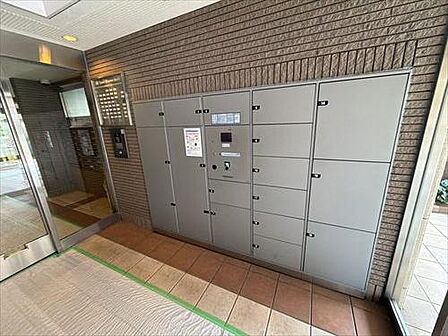 宅配ボックス