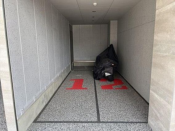 バイク置場