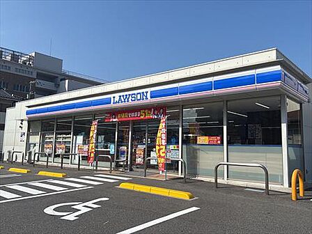 ローソン廿日市市役所前店530m