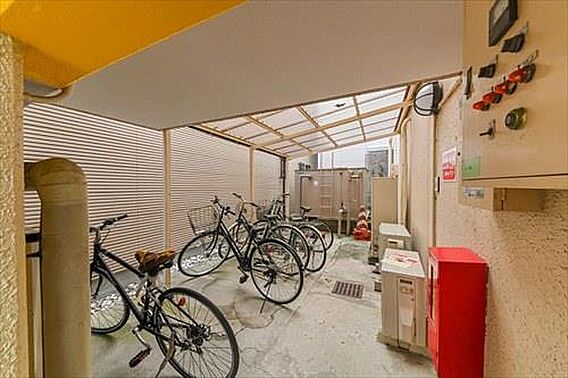 駐輪場