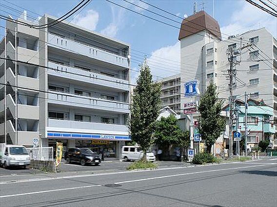 ローソン川口栄...