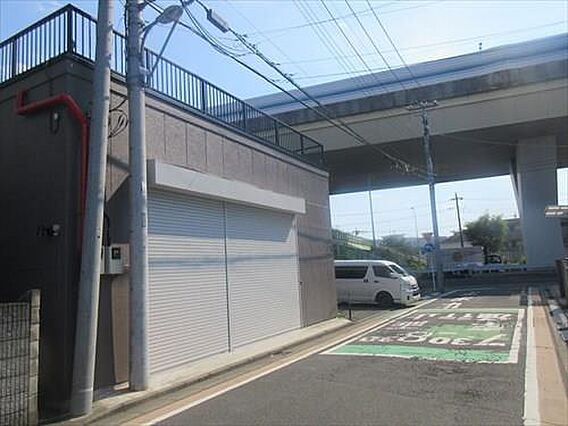 現地（北西側道...