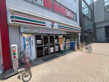 セブンイレブン練馬駅北口店 200m