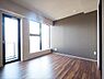 その他：洋室約8.7帖