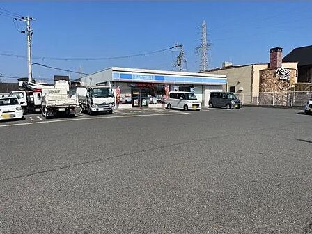 ローソン堺堀上町店 300m