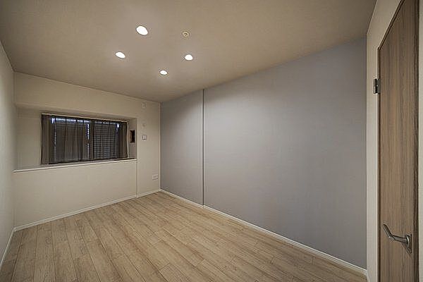 洋室を拡大表示