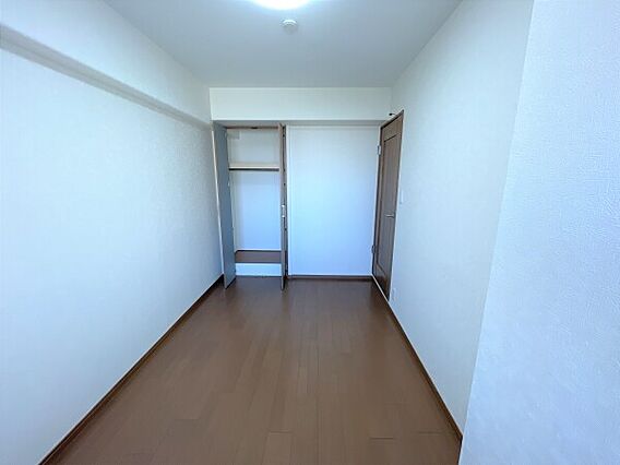 洋室（5.4畳...