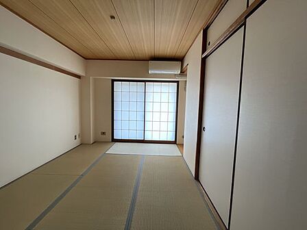 家具・調度品は価格に含まれません。