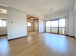 サーパス海老名第2 3LDKのリビング/ダイニング