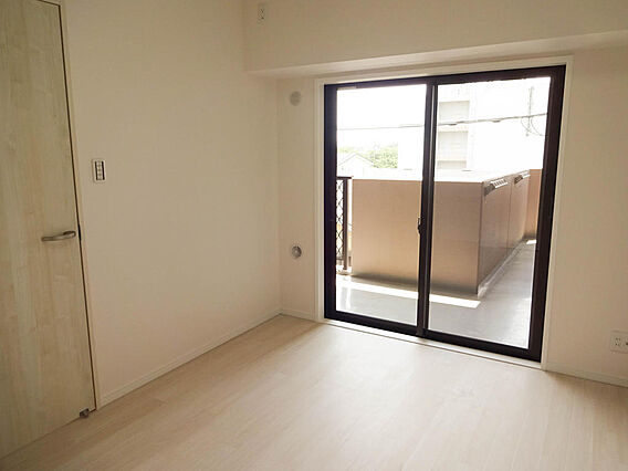 南側洋室　以前...