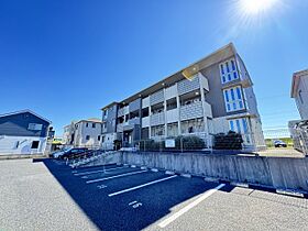 シャンポール 202 ｜ 愛知県春日井市松河戸町5丁目8番地15（賃貸アパート1LDK・2階・43.55㎡） その2