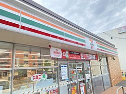 【コンビニエンスストア】セブンイレブン 知多旭南5丁目店まで808ｍ